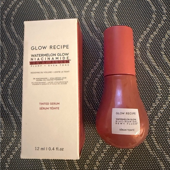 Glow Recipe Other - Glow recipe Dewy flush